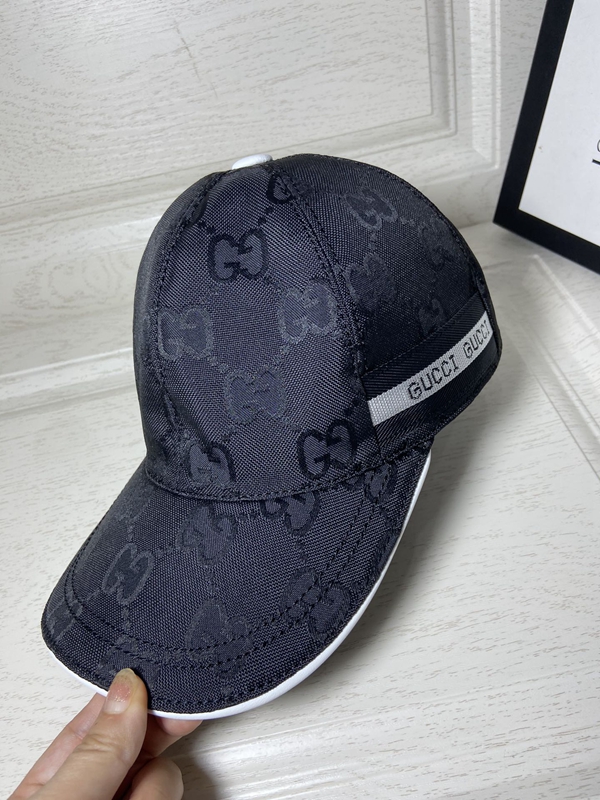 ブランド帽子背面デザイン